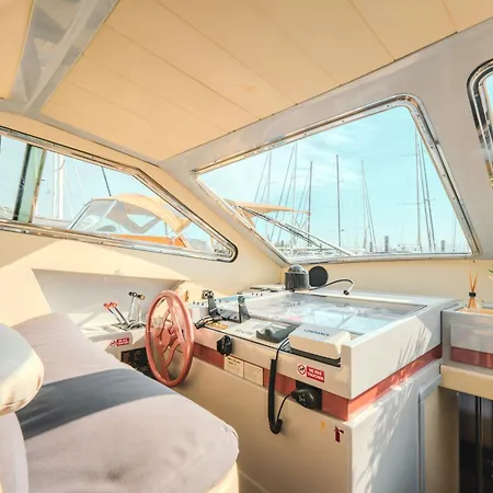 Yacht Patxi * ラ・ロシェル